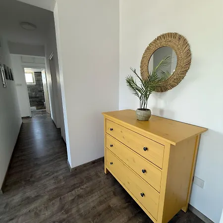 Luxurious Penthouse In Center 300m From The *